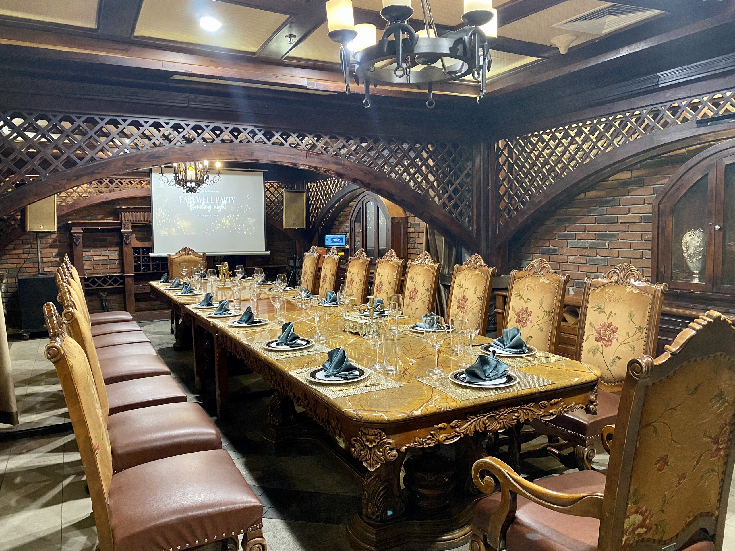 Hệ thống phòng VIP sang trọng đẳng cấp dịch vụ 5 sao