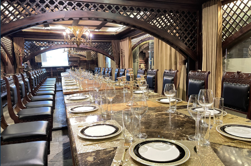 nhà hàng Trung Hòa